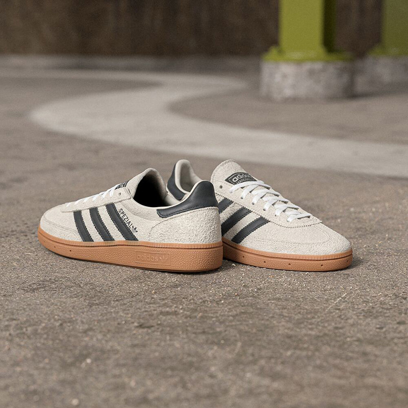 IF6562 Womens Handball Spezial – Outdoor Lighting Hong Kong Bewertung und Preis